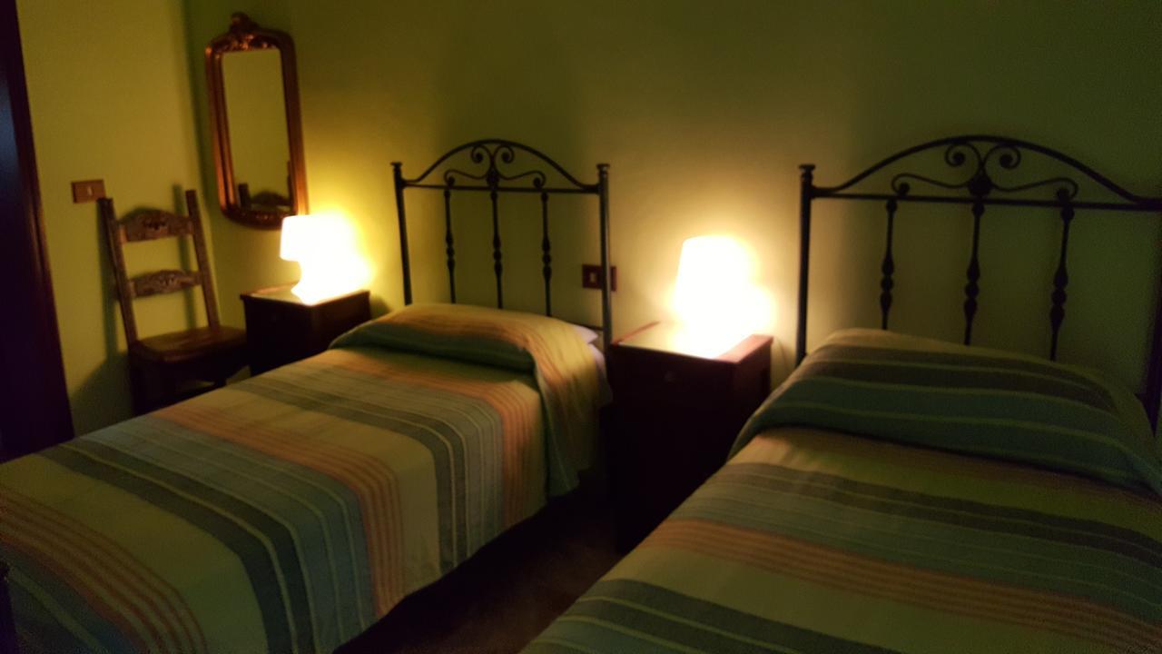 Il Girasole Bed and Breakfast Basciano Εξωτερικό φωτογραφία