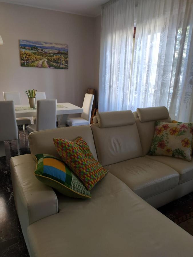 Il Girasole Bed and Breakfast Basciano Εξωτερικό φωτογραφία